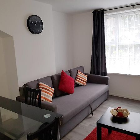 Barnfield Place エッジウェア エクステリア 写真