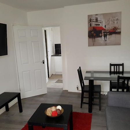 Barnfield Place エッジウェア エクステリア 写真