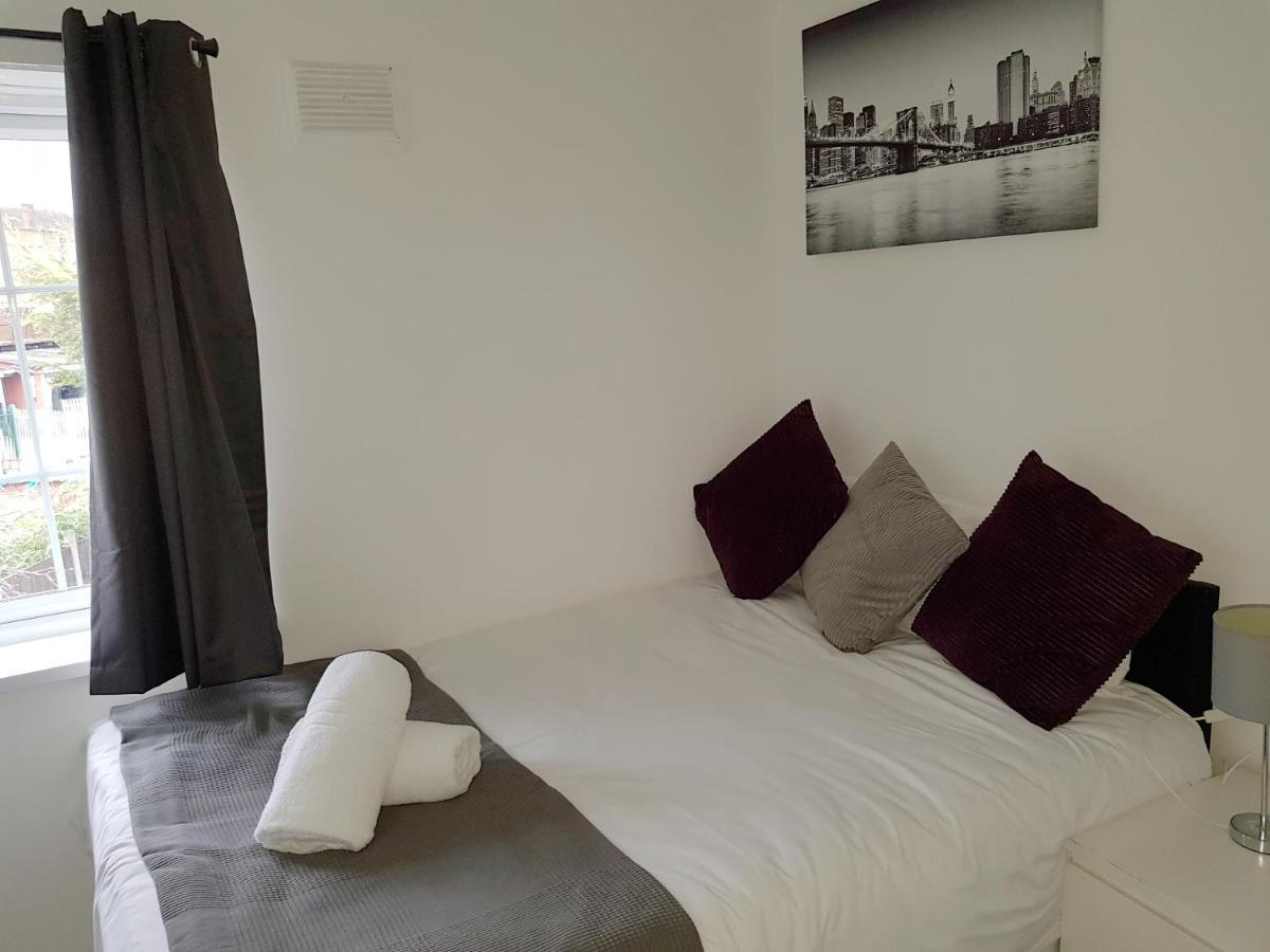Barnfield Place エッジウェア エクステリア 写真